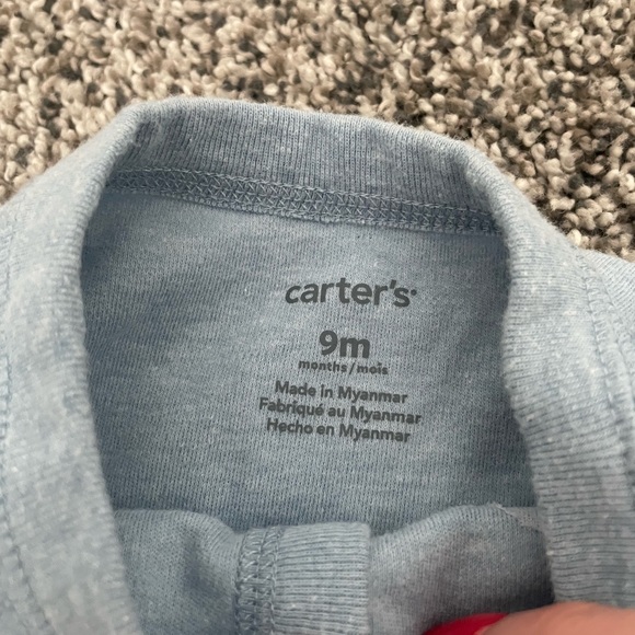 9 Months Carter’s Infant/Baby Button Up Footie PJ Bundle - Picture 8 of 15